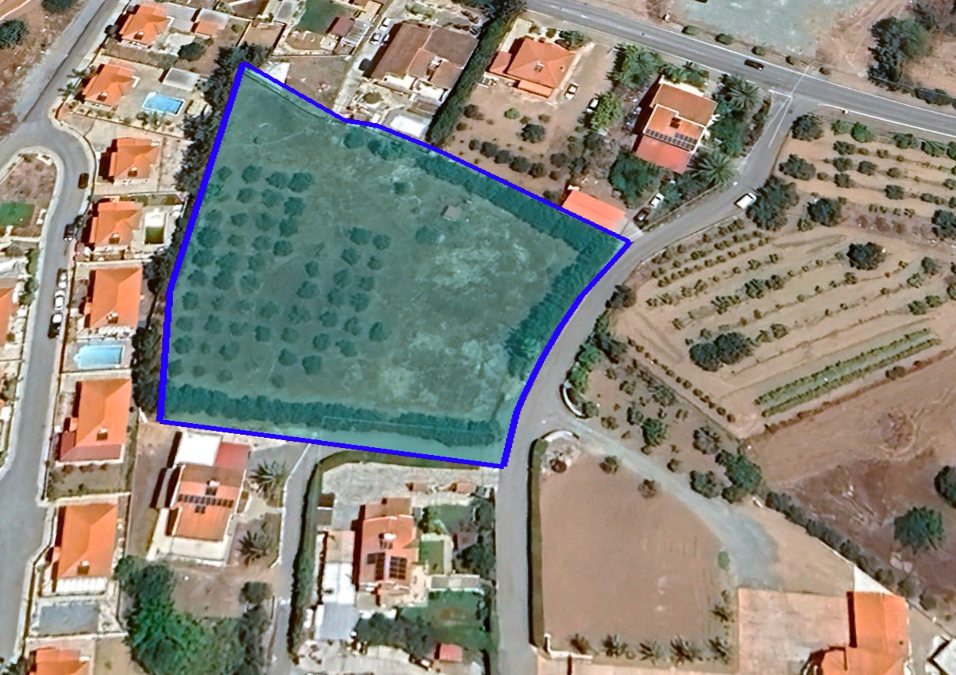 House in Moni - view 1
