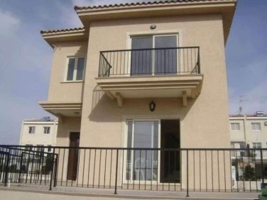 House in Kolossi - view 1
