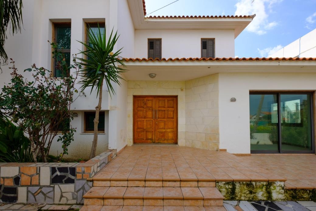 House in Strovolos - view 1