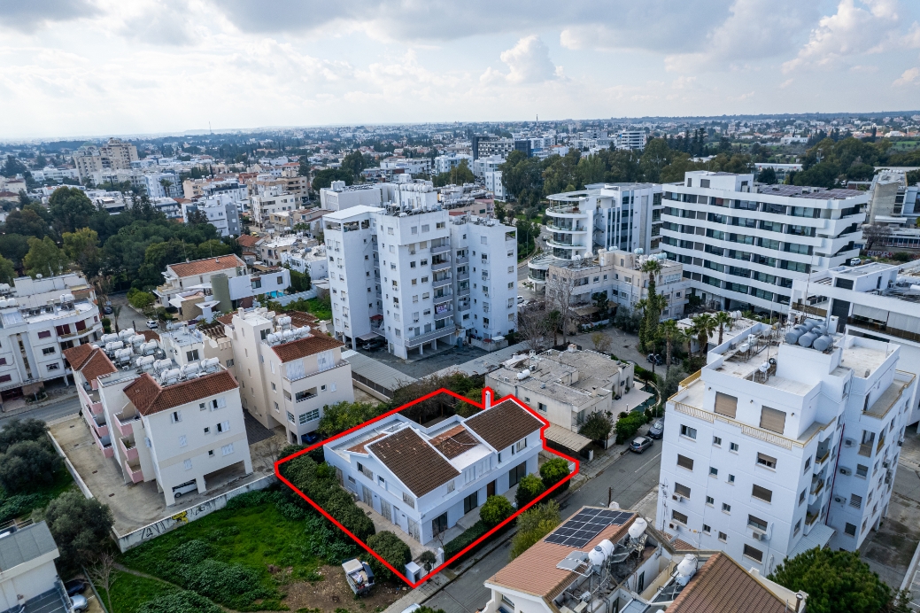 House in Strovolos - view 1