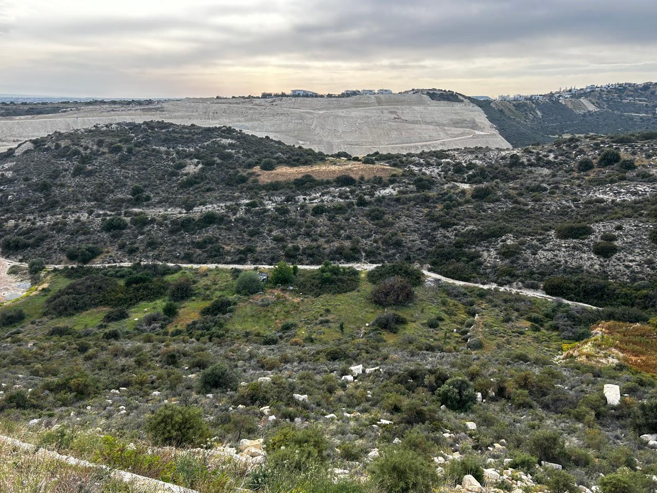 House in Geri - view 1