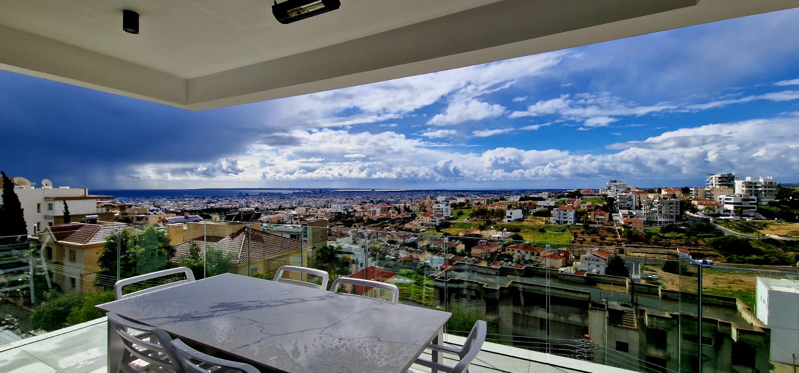 House in Geri - view 1