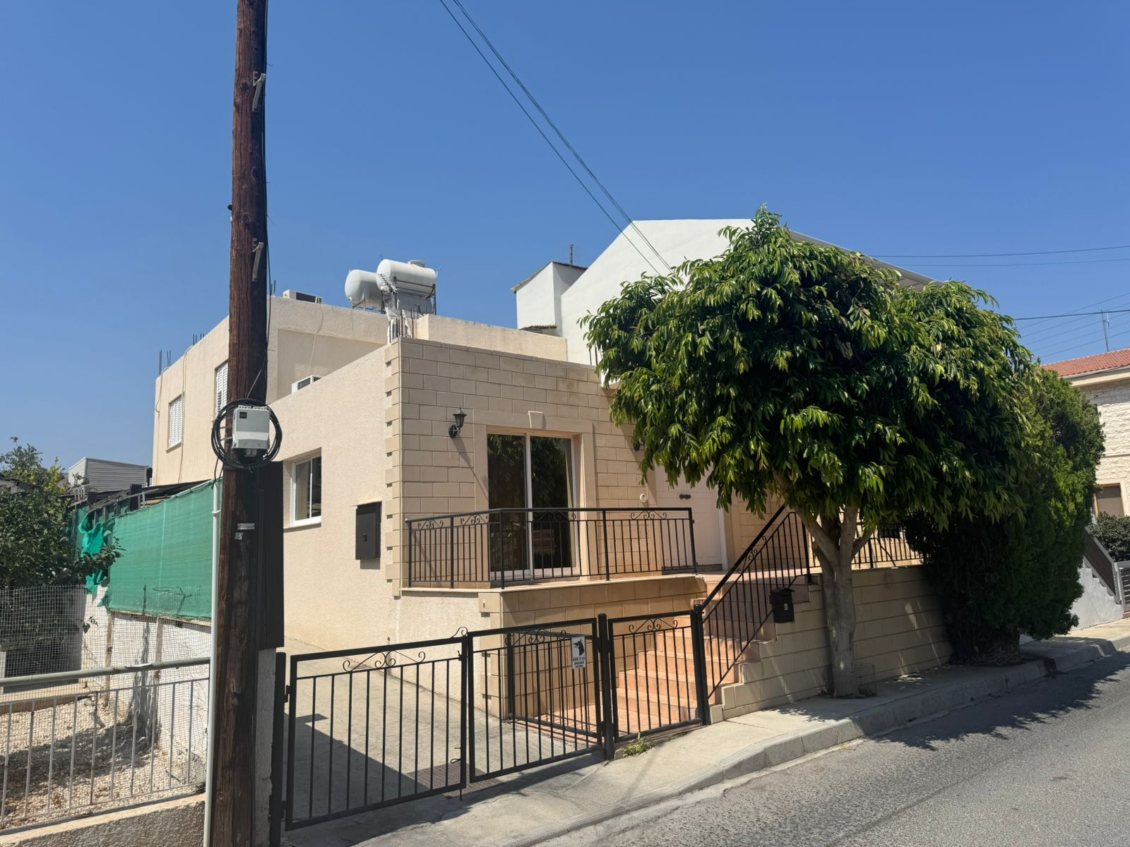 House in Lemesos - view 1