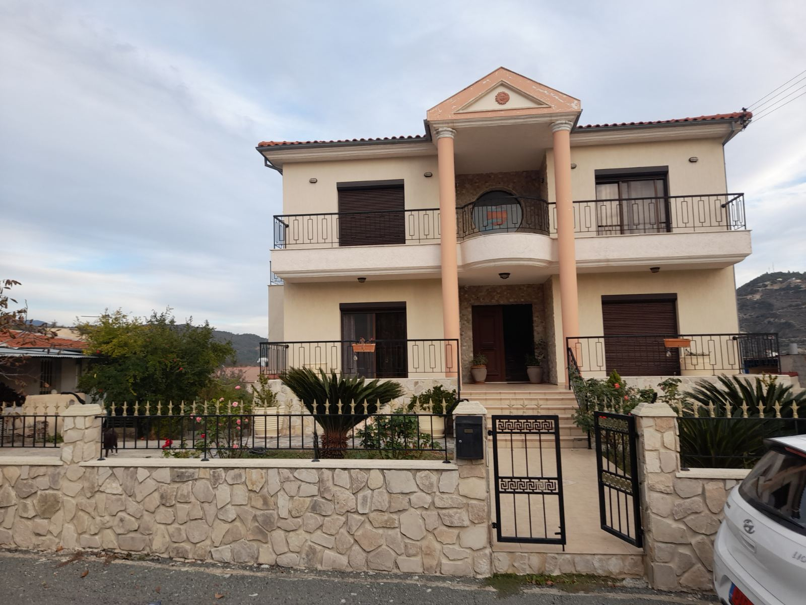 House in Agia Fylaxis - view 1
