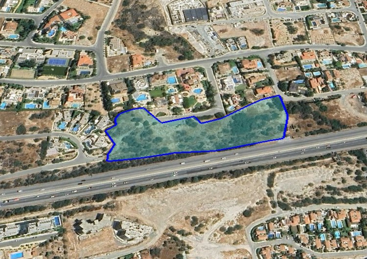 House in Kalogiroi - view 1