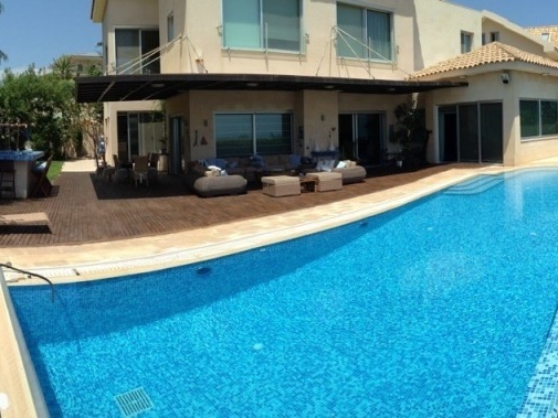House in Germasogeia - view 1