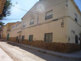 House in Pinoso - view 1