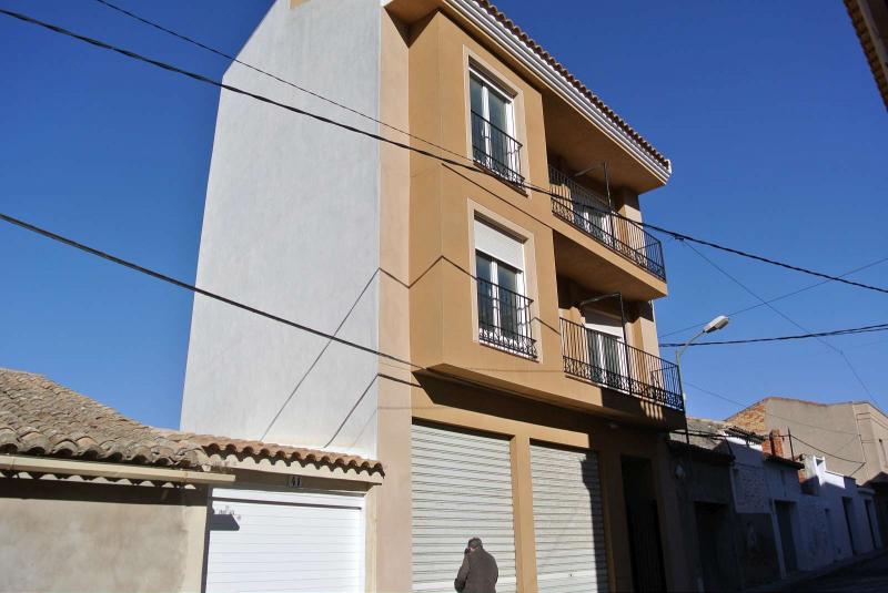 Apartment in Huertas de Villena - view 1
