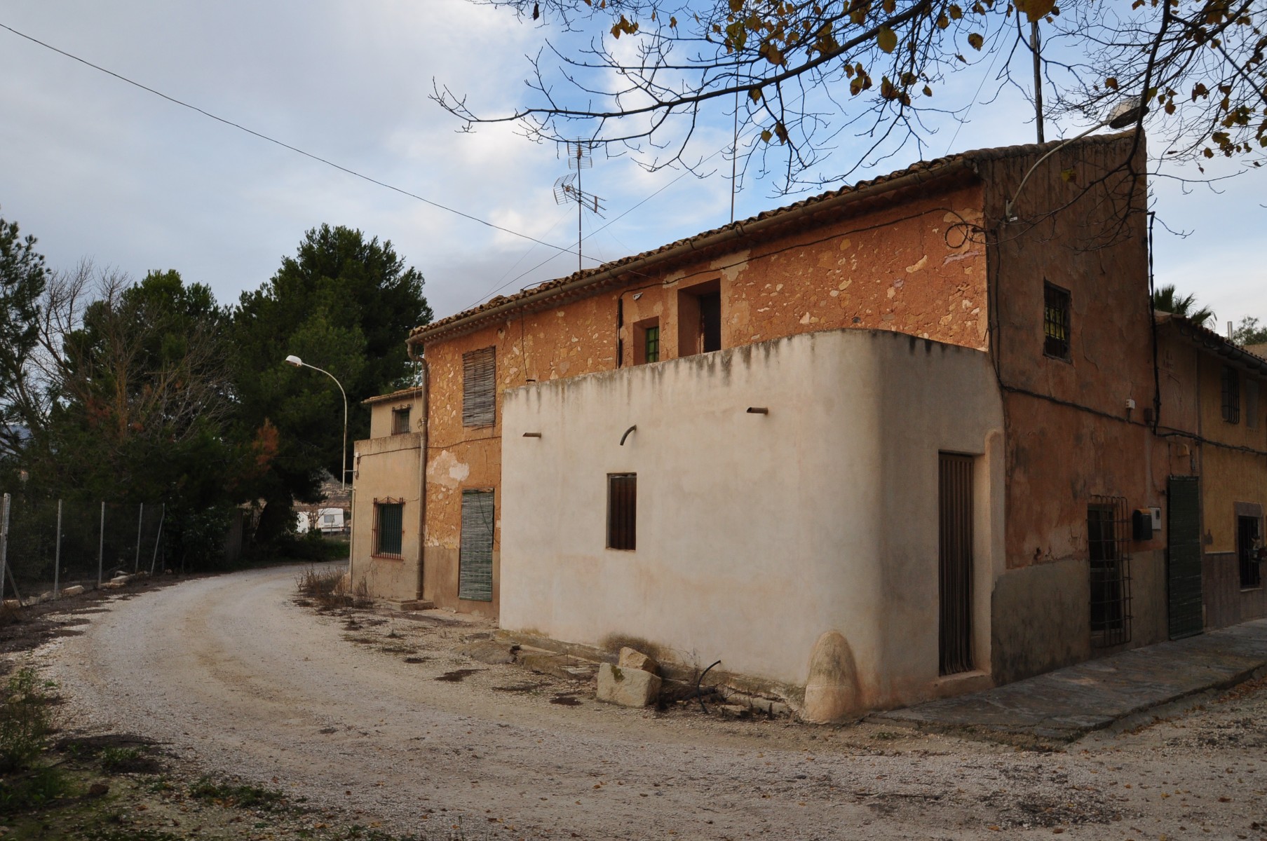 House in Pinoso - view 1