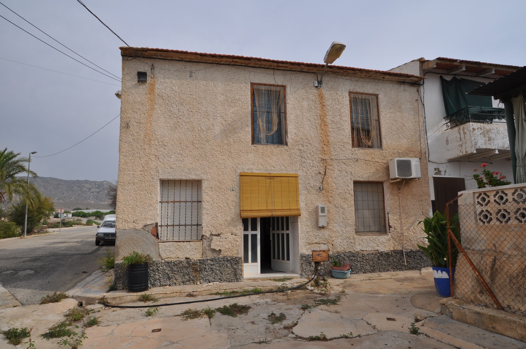 House in Cabanillas - view 1