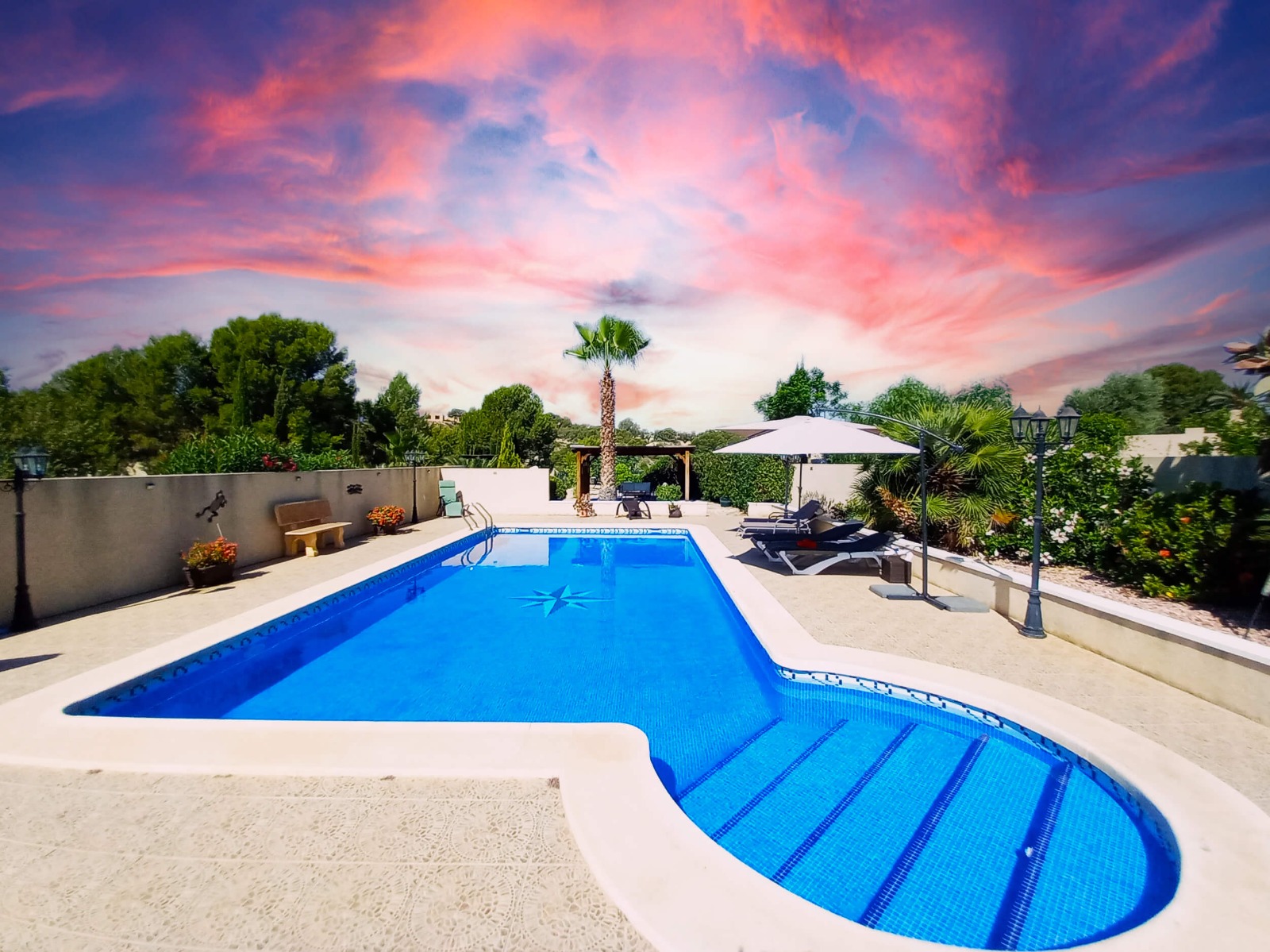 Villa in Cabanillas - view 1