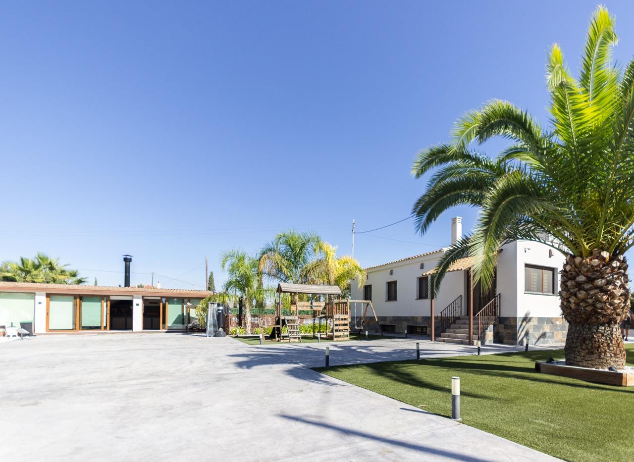 Villa in Monovar - view 1