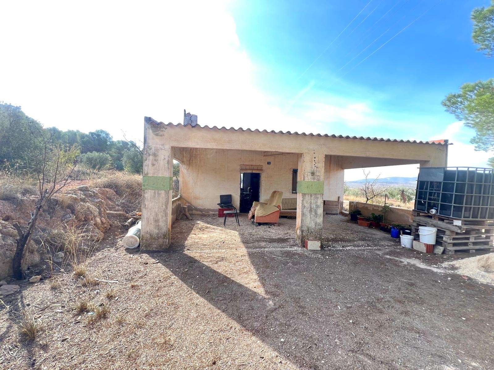 House in Pinoso - view 1