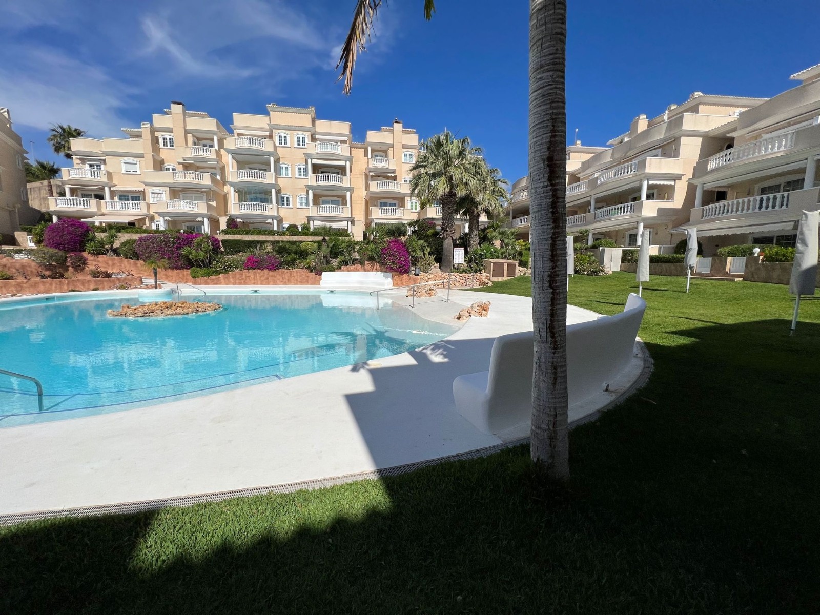 Apartment in Alicante - view 1