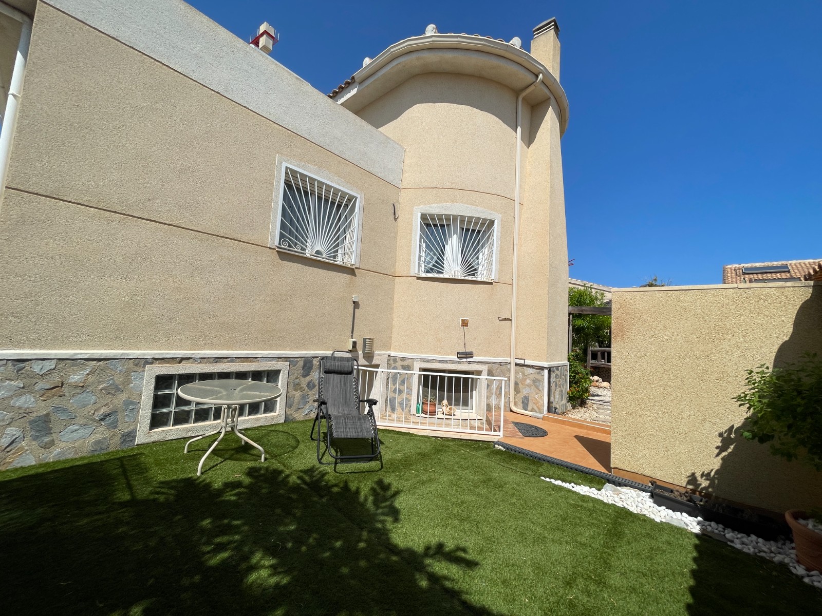 House in Rojales - view 1