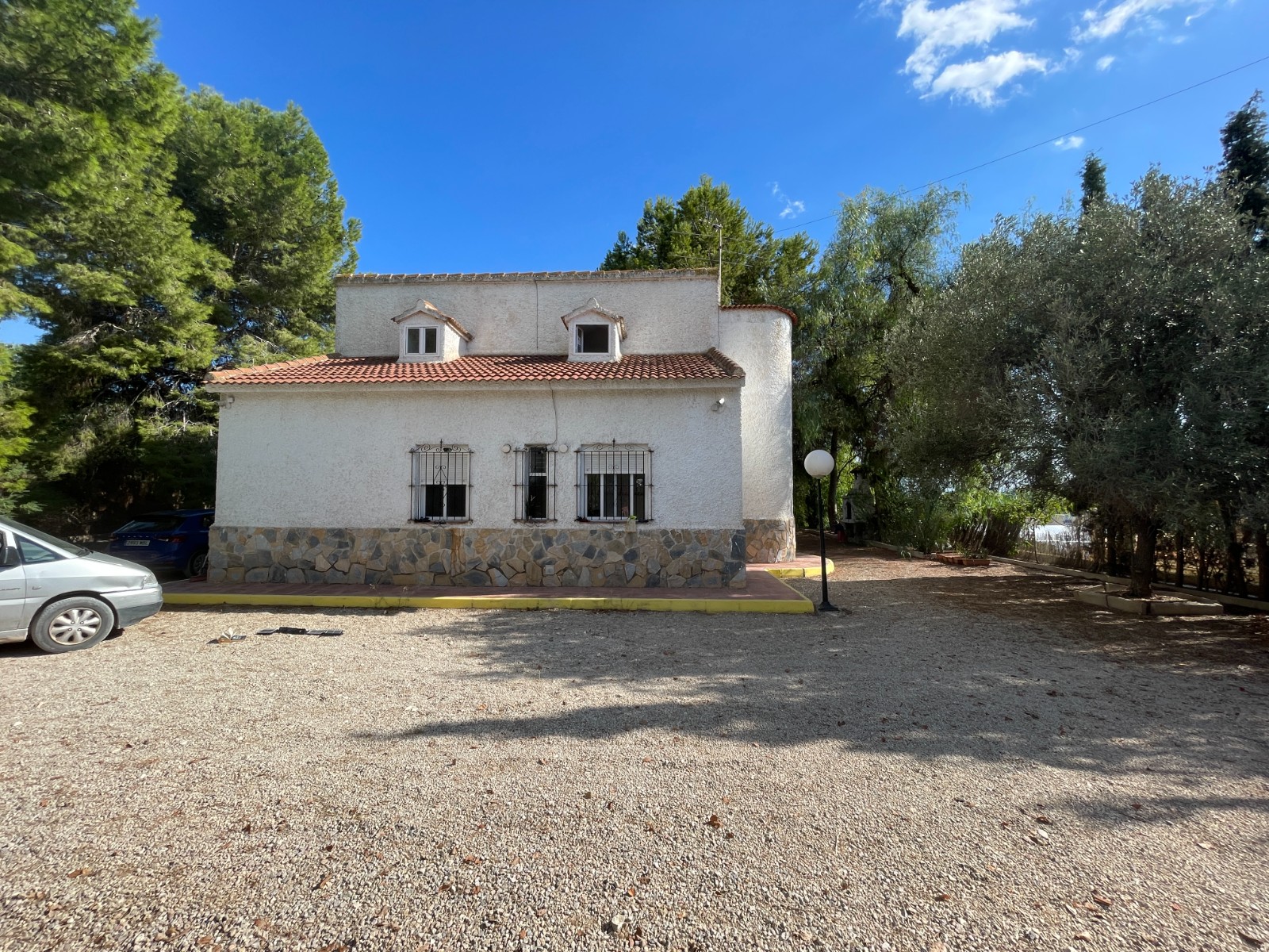 House in Albatera - view 1