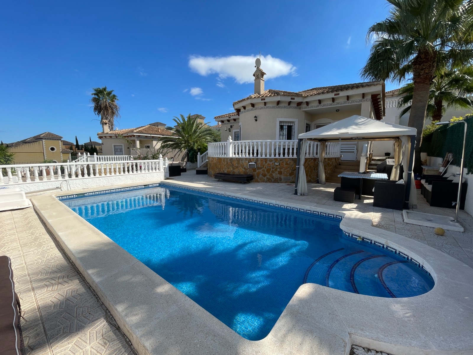 House in Bigastro - view 1