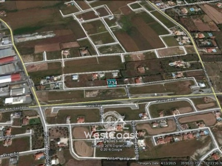 House in Agios Georgios - view 1