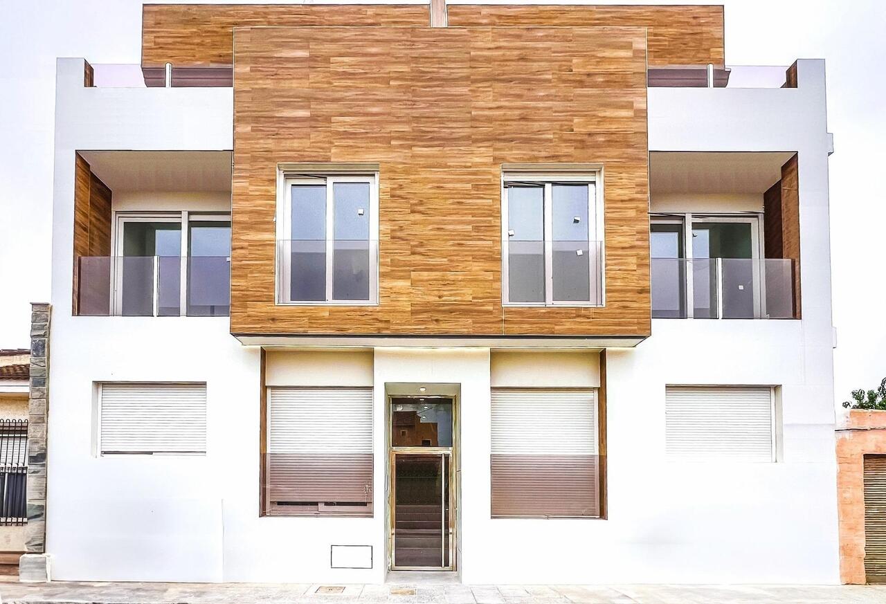 Apartment in Alicante - view 1