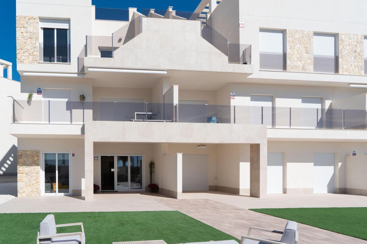 Apartment in Guardamar del Segura - view 1