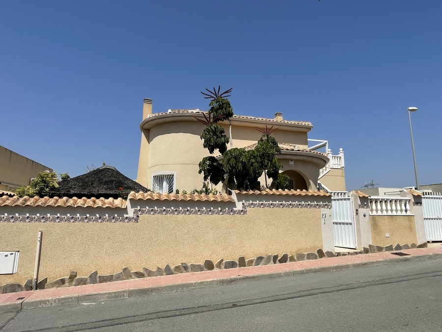 Villa in Ciudad Quesada - view 1