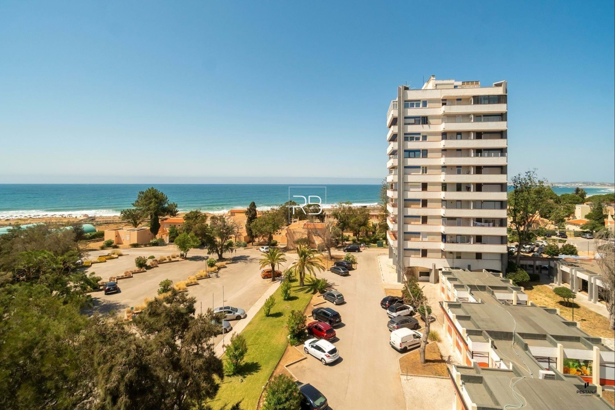 Apartment in Montes de Alvor - view 1