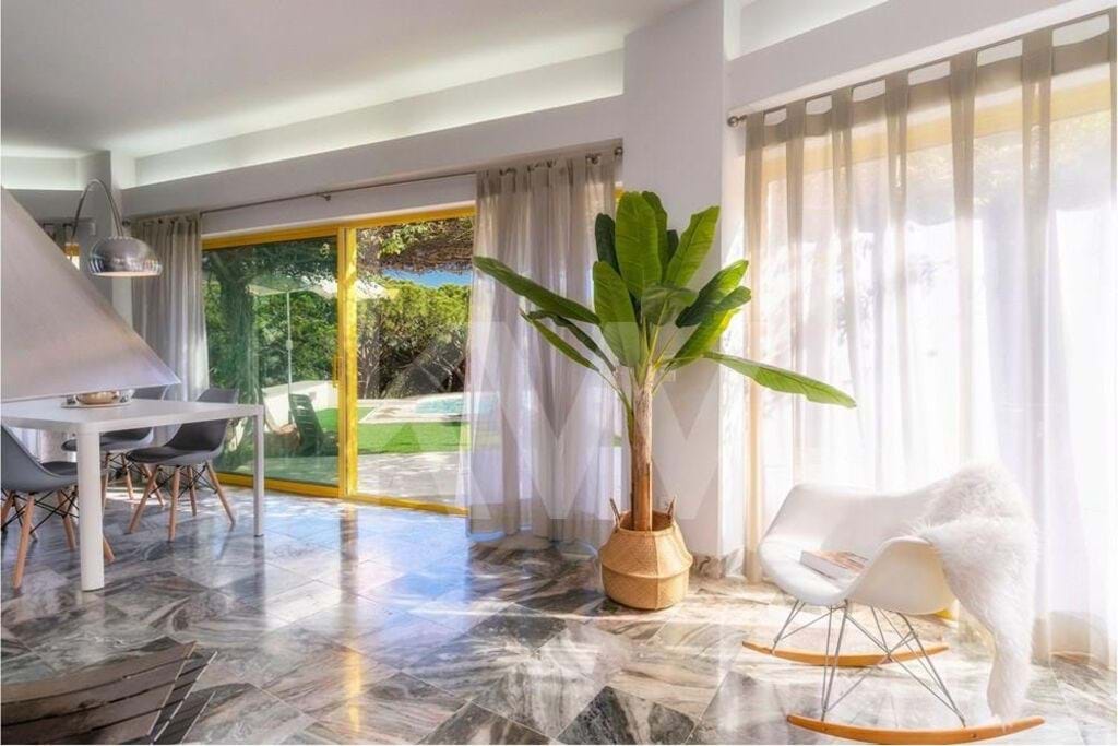 Villa in Altura - view 1