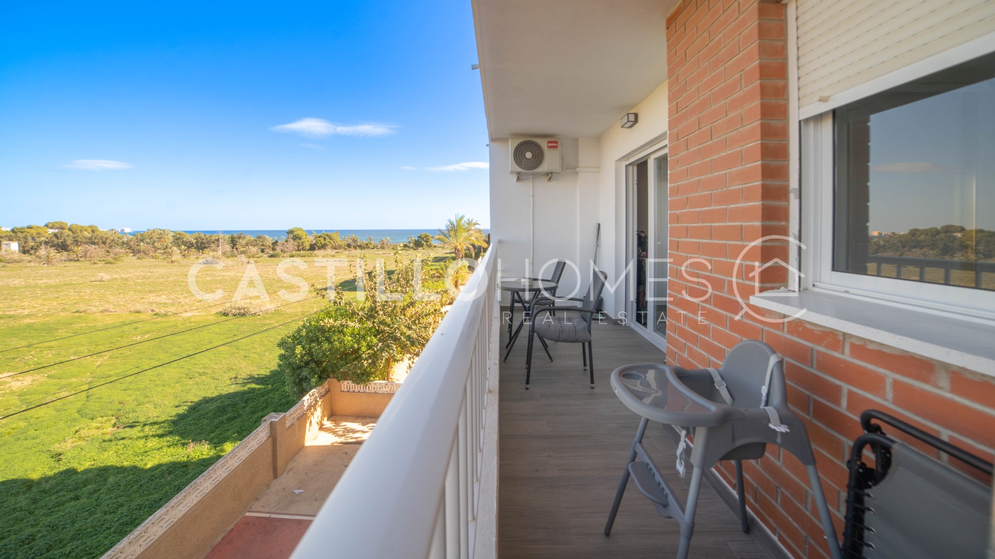 Apartment in Urbanizacion los Balcones - view 1