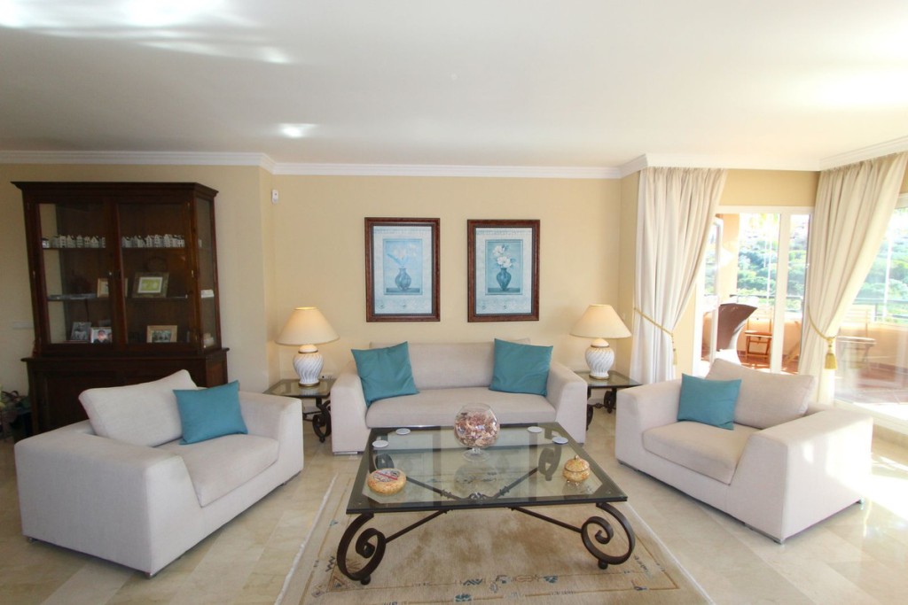 Apartment in Marbella - view 1