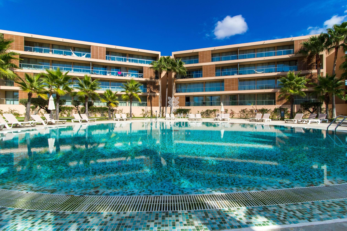 Apartment in Guia - view 1
