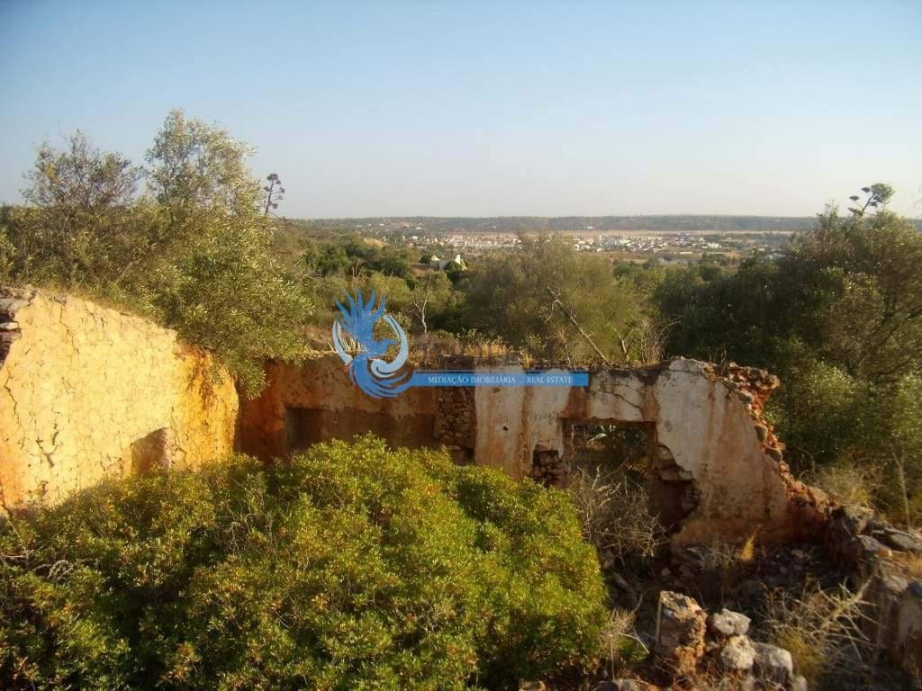 Land in Tunes - view 1