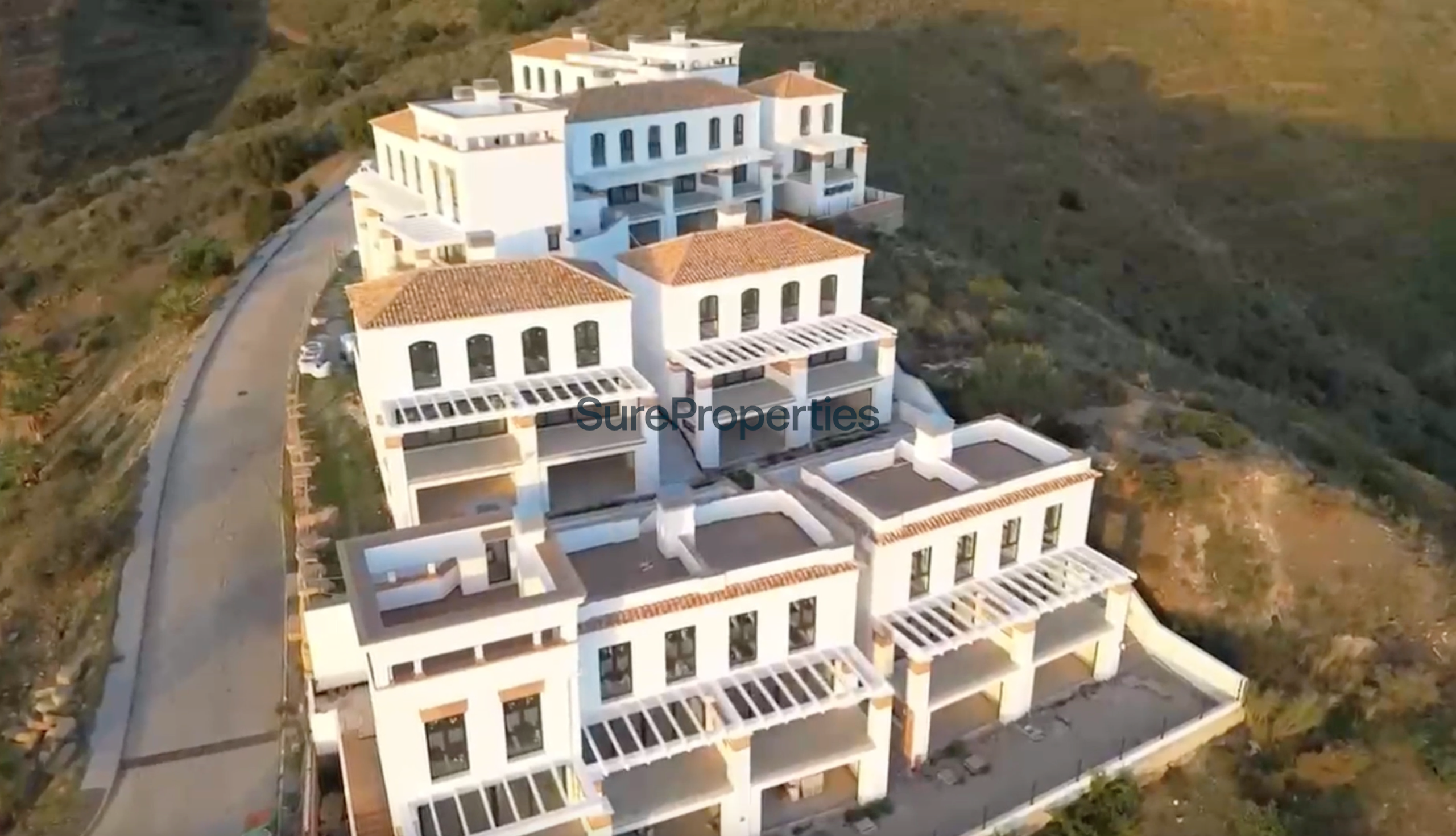 Apartment in Huit - view 1