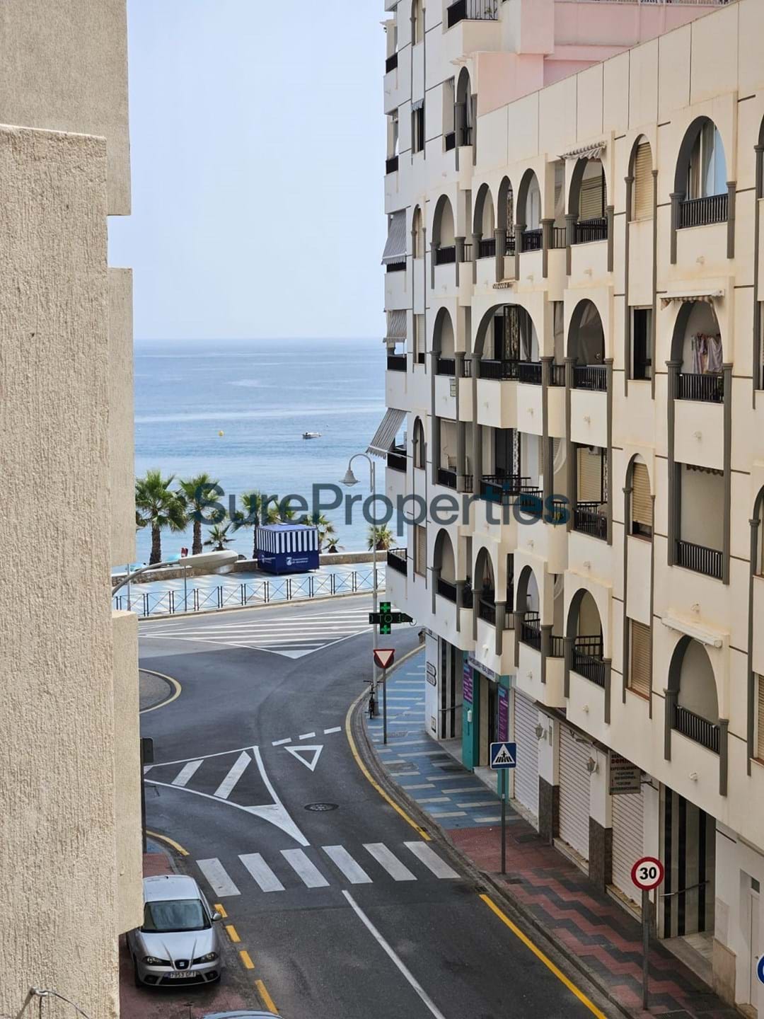 Apartment in Granada - view 1