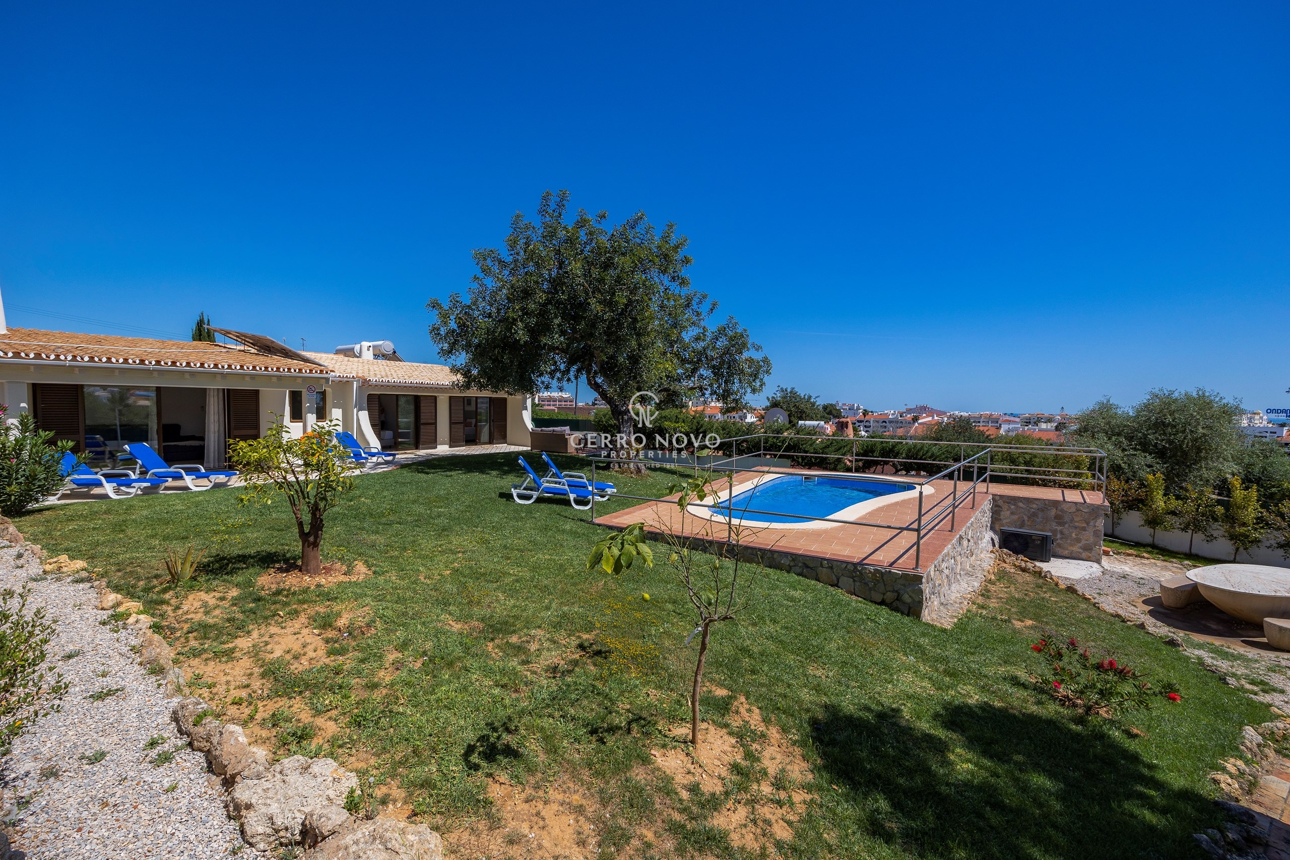 Villa in Albufeira - view 1