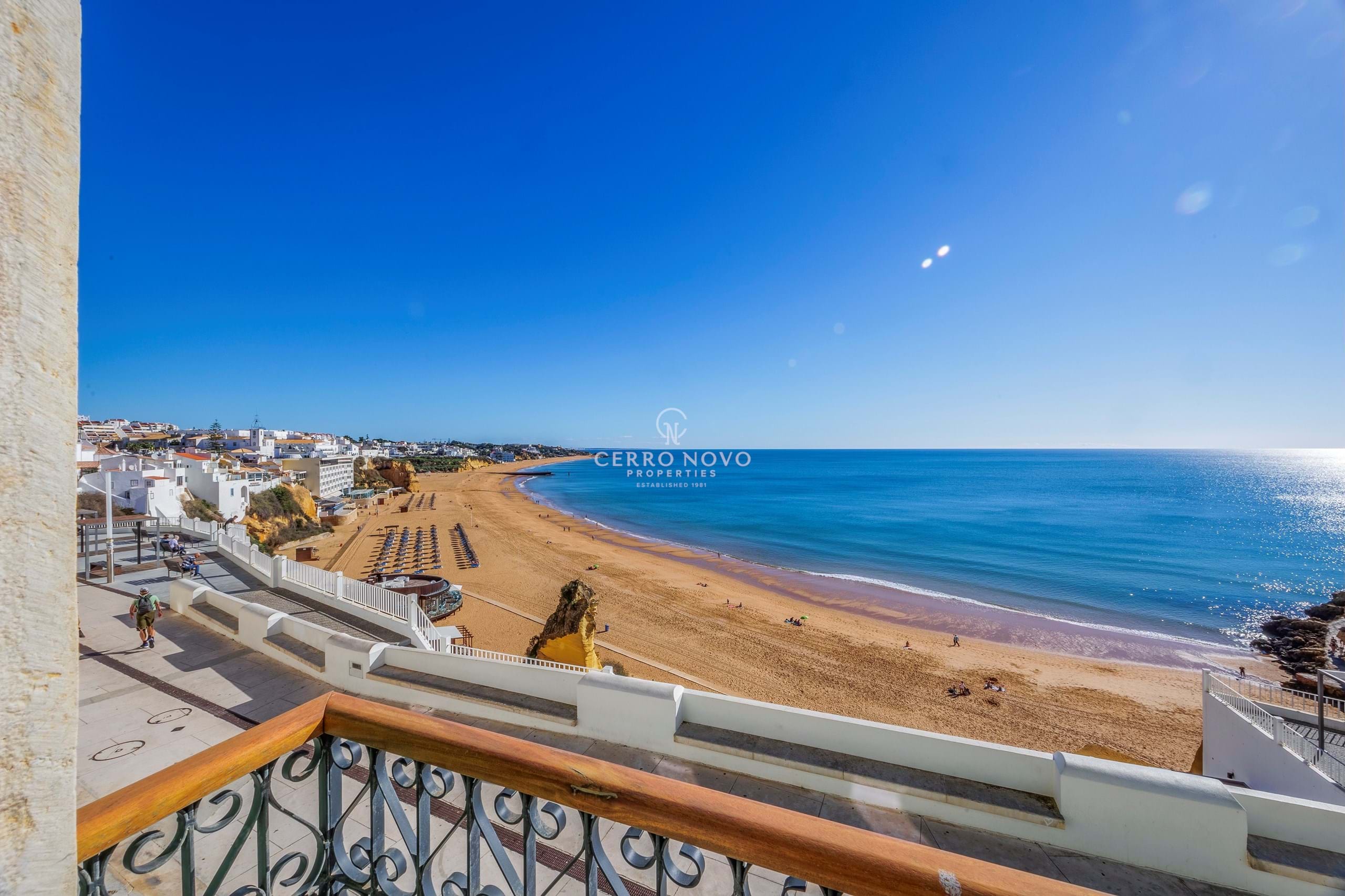 Villa in Albufeira - view 1