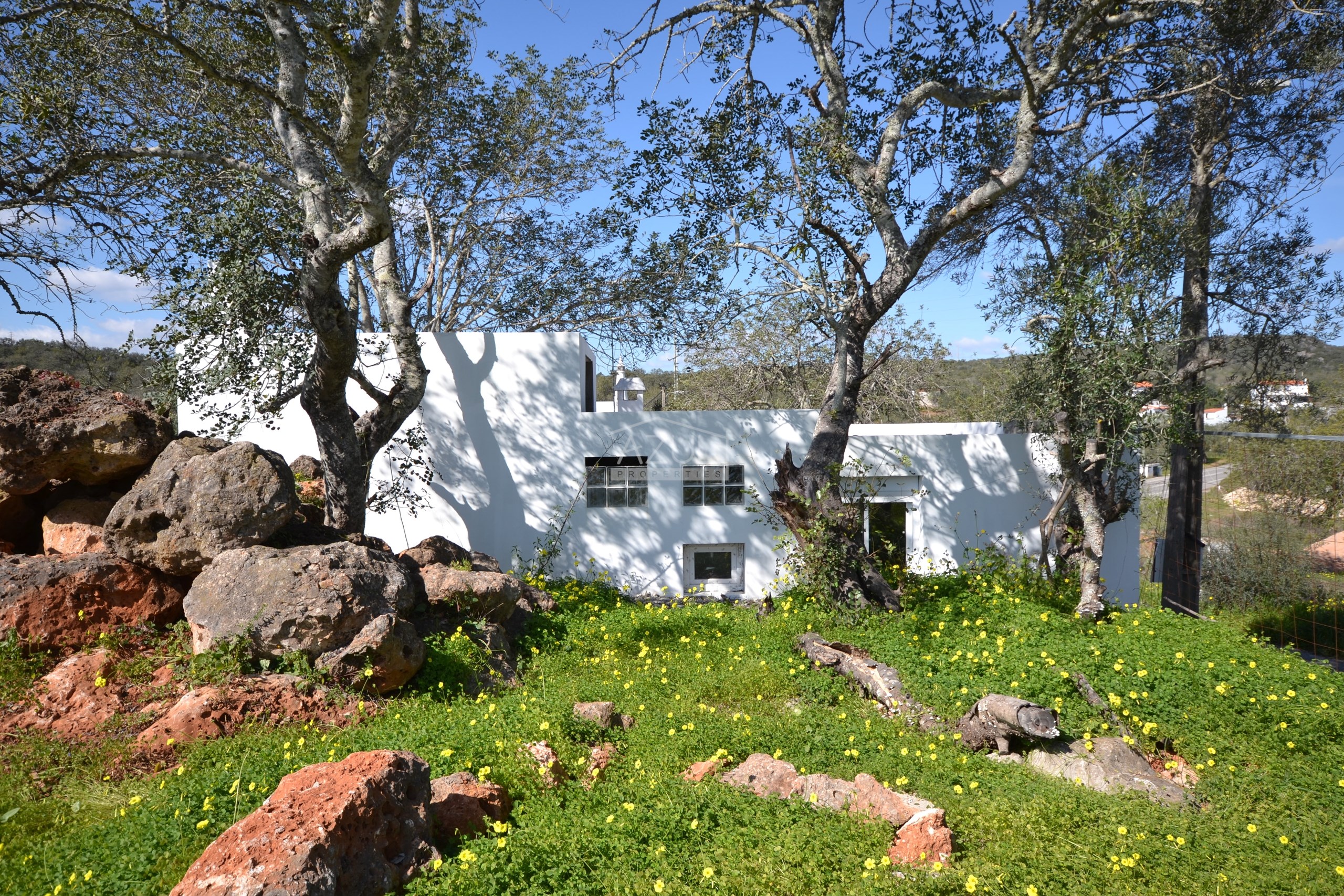 Villa in Loule - view 1