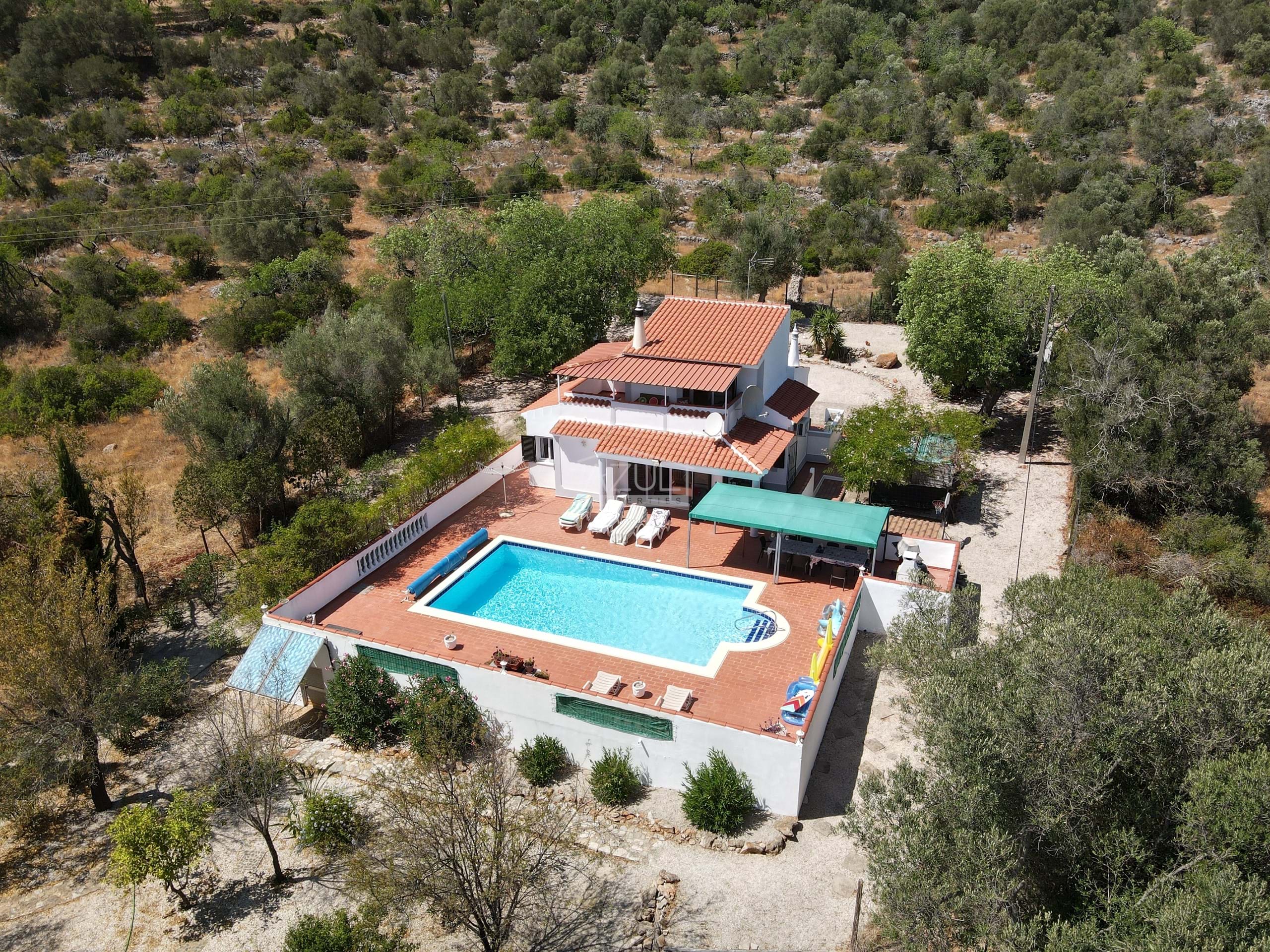 Villa in Boliqueime - view 1