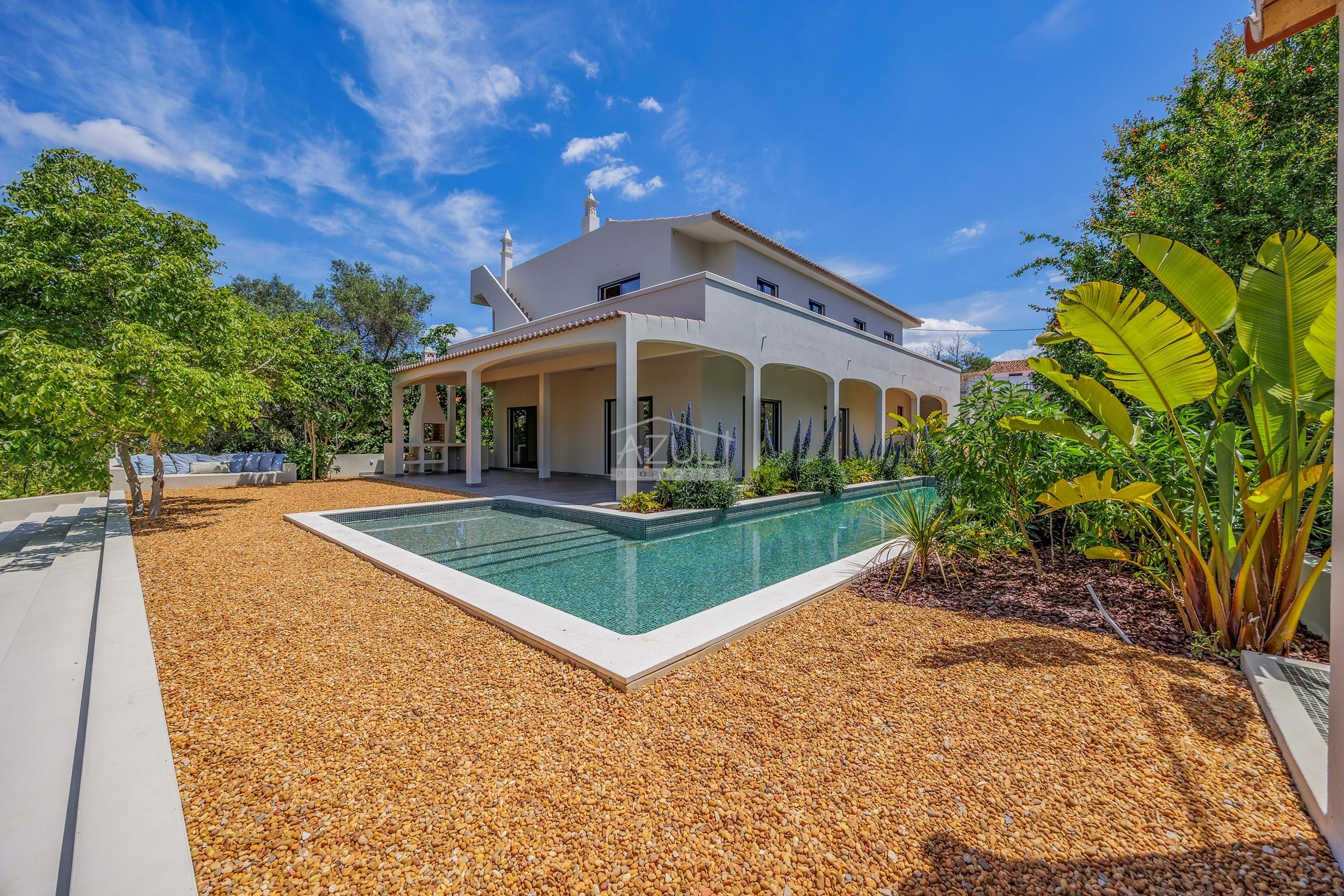 Villa in Ameijoafas - view 1