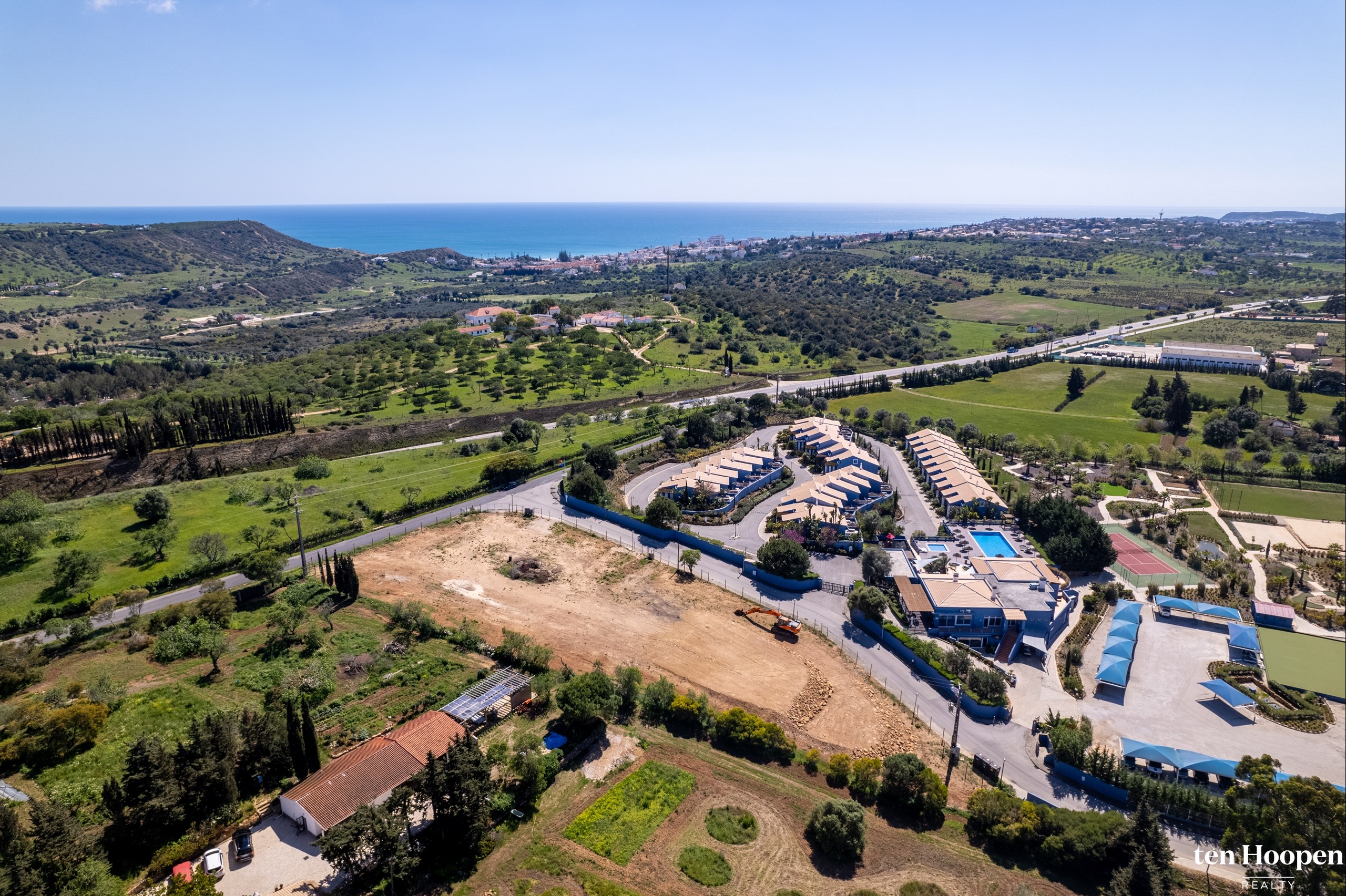 Land in Senhora da Luz - view 1