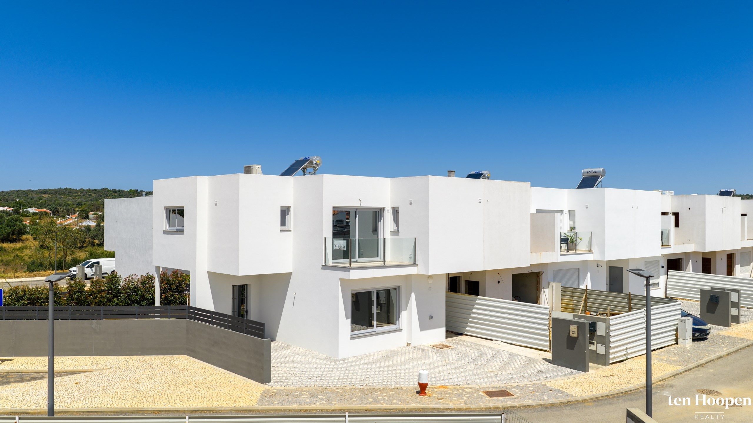 House in Odiaxere - view 1