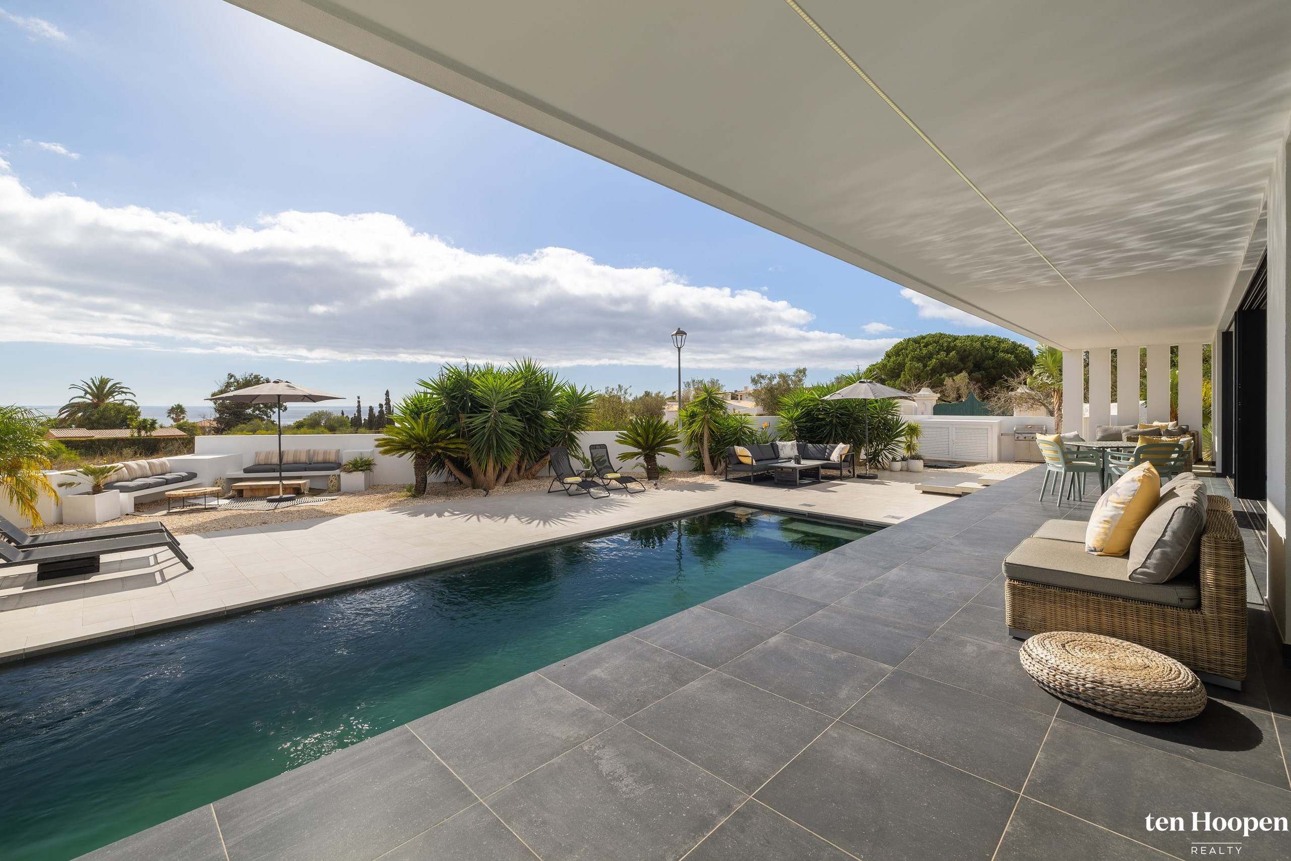 Villa in Luz - view 1