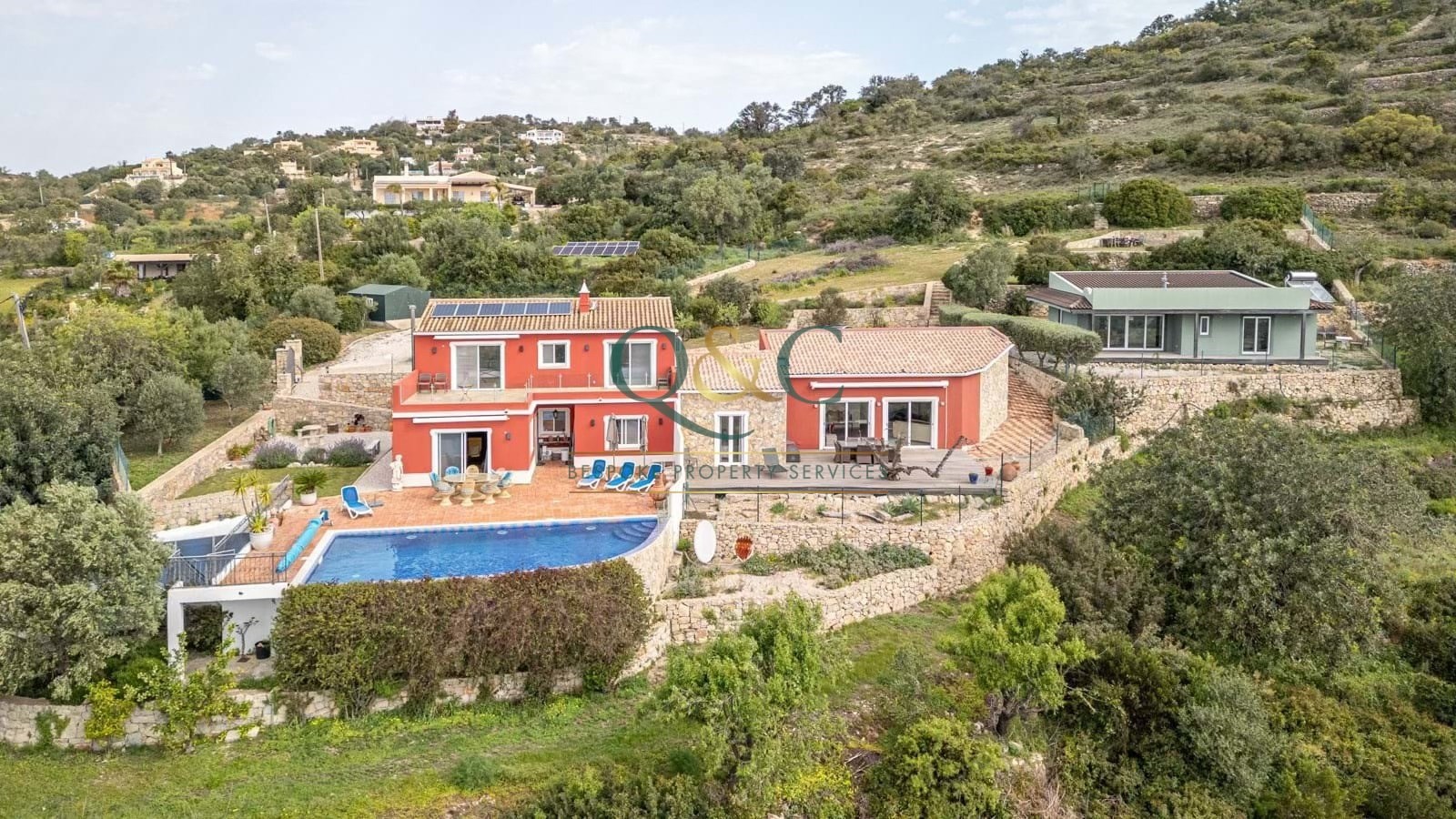 Villa in Estoi - view 1