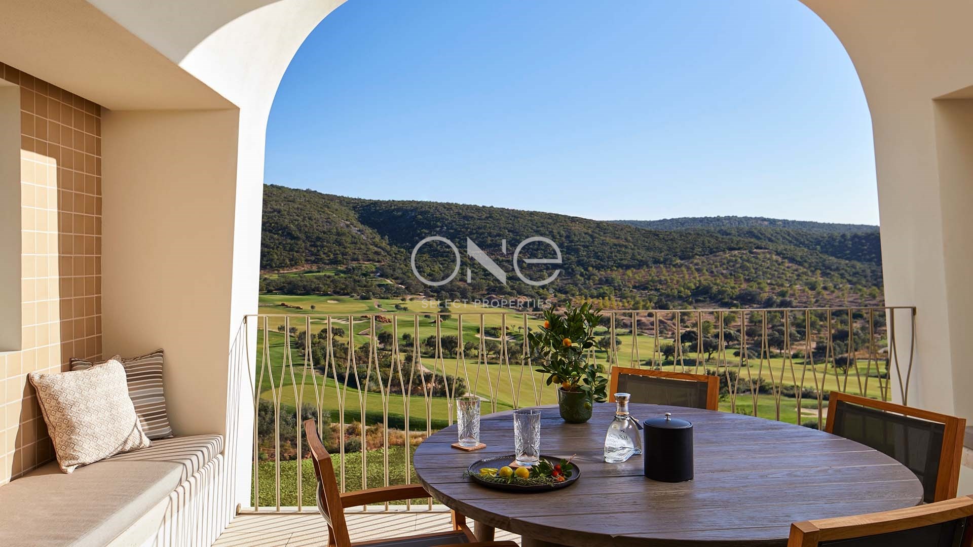 Apartment in Sao Lourenco - view 1