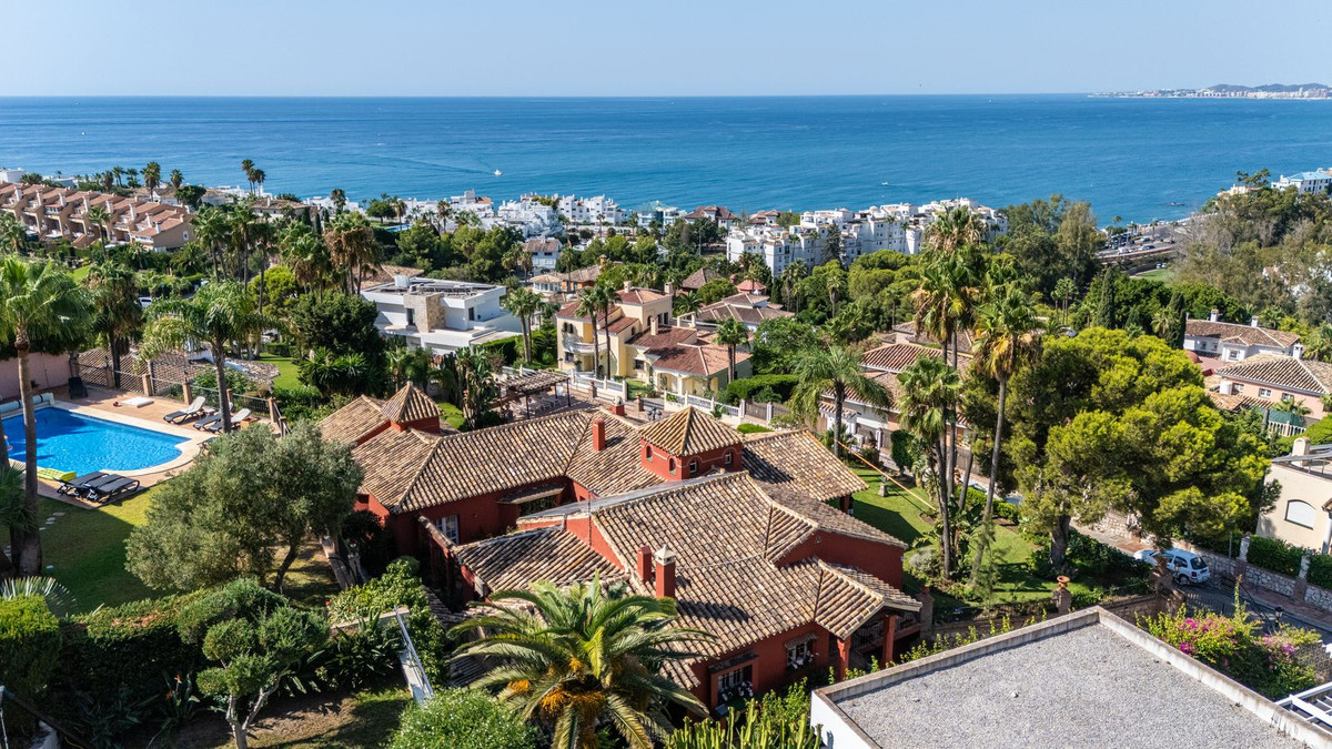 House in Benalmadena - view 1