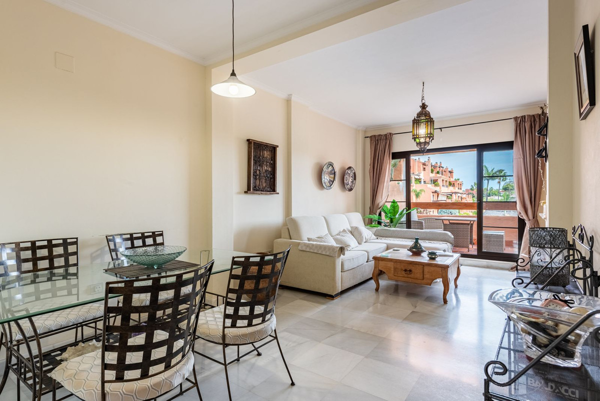 Apartment in Atalaya Isdabe - view 1