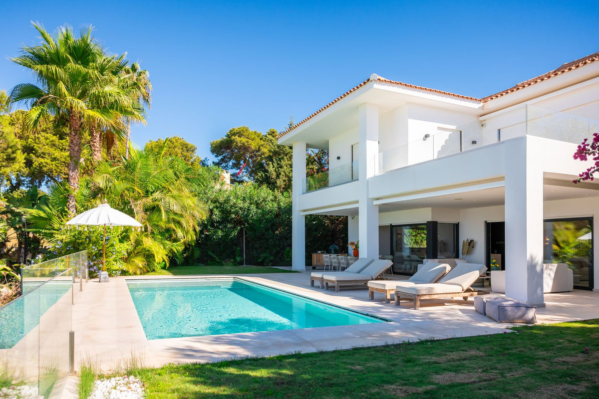 House in Artola - view 1