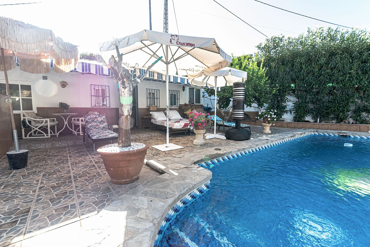 House in Monda - view 1