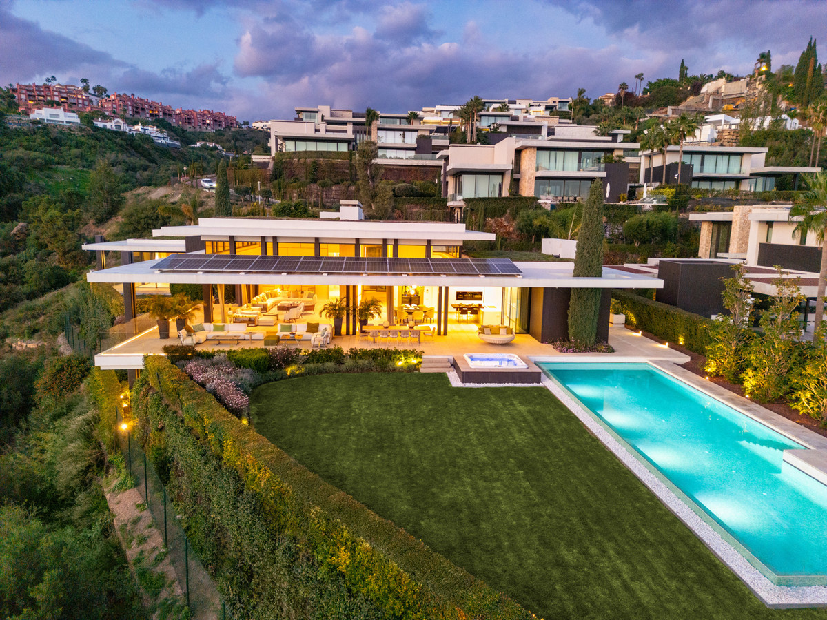 House in Atalaya Isdabe - view 1