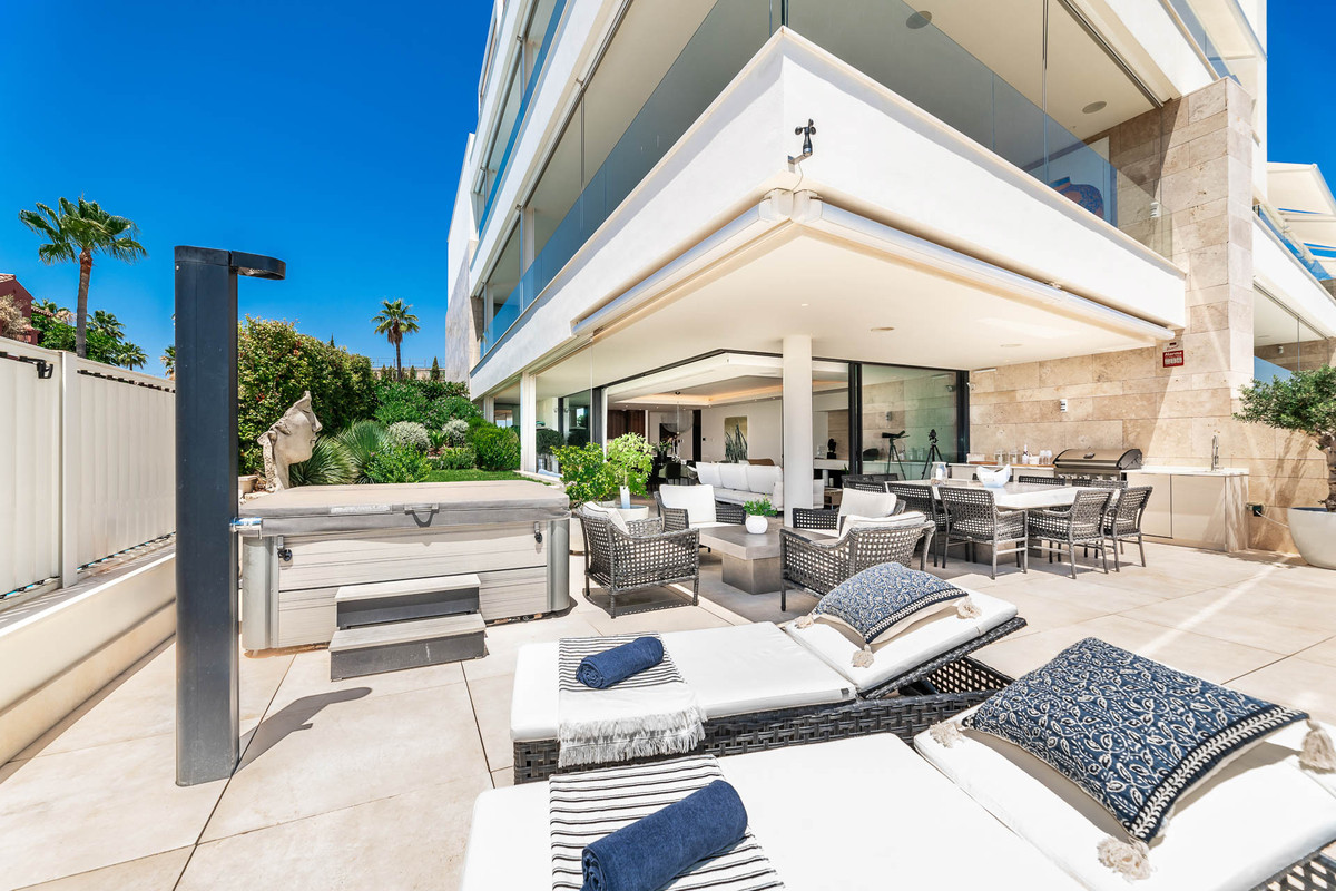 Apartment in Atalaya Isdabe - view 1