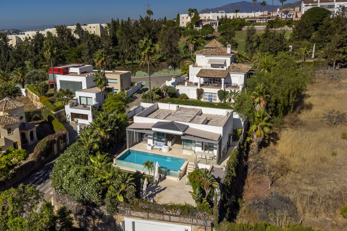 House in Atalaya Isdabe - view 1